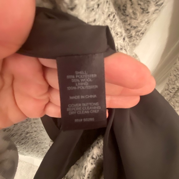 Jackets - Picture 3 of 16